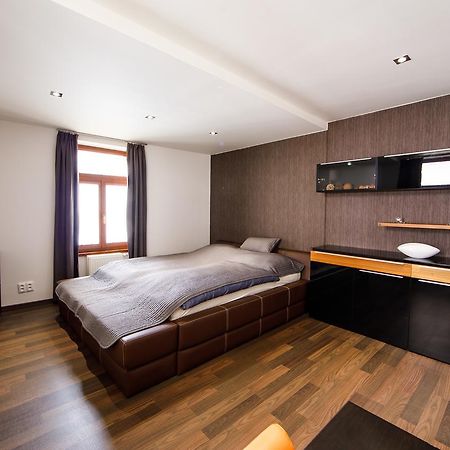 Aplend City Apartments Na Vrsku ブラチスラヴァ エクステリア 写真
