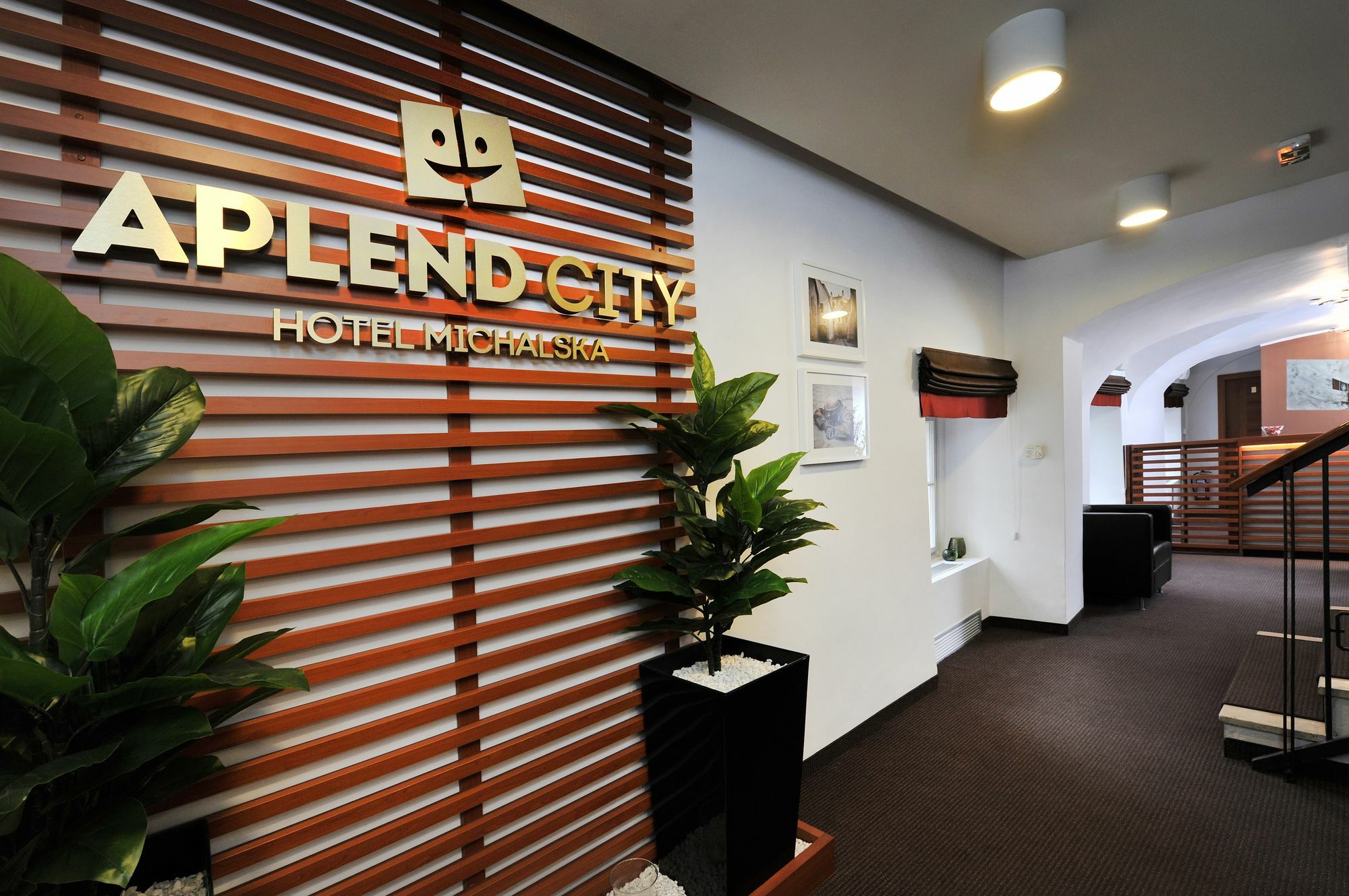 Aplend City Apartments Na Vrsku ブラチスラヴァ エクステリア 写真